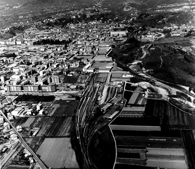 Fotografia in bianco e nero dell'archivio Minoli, ferrovia di Biella